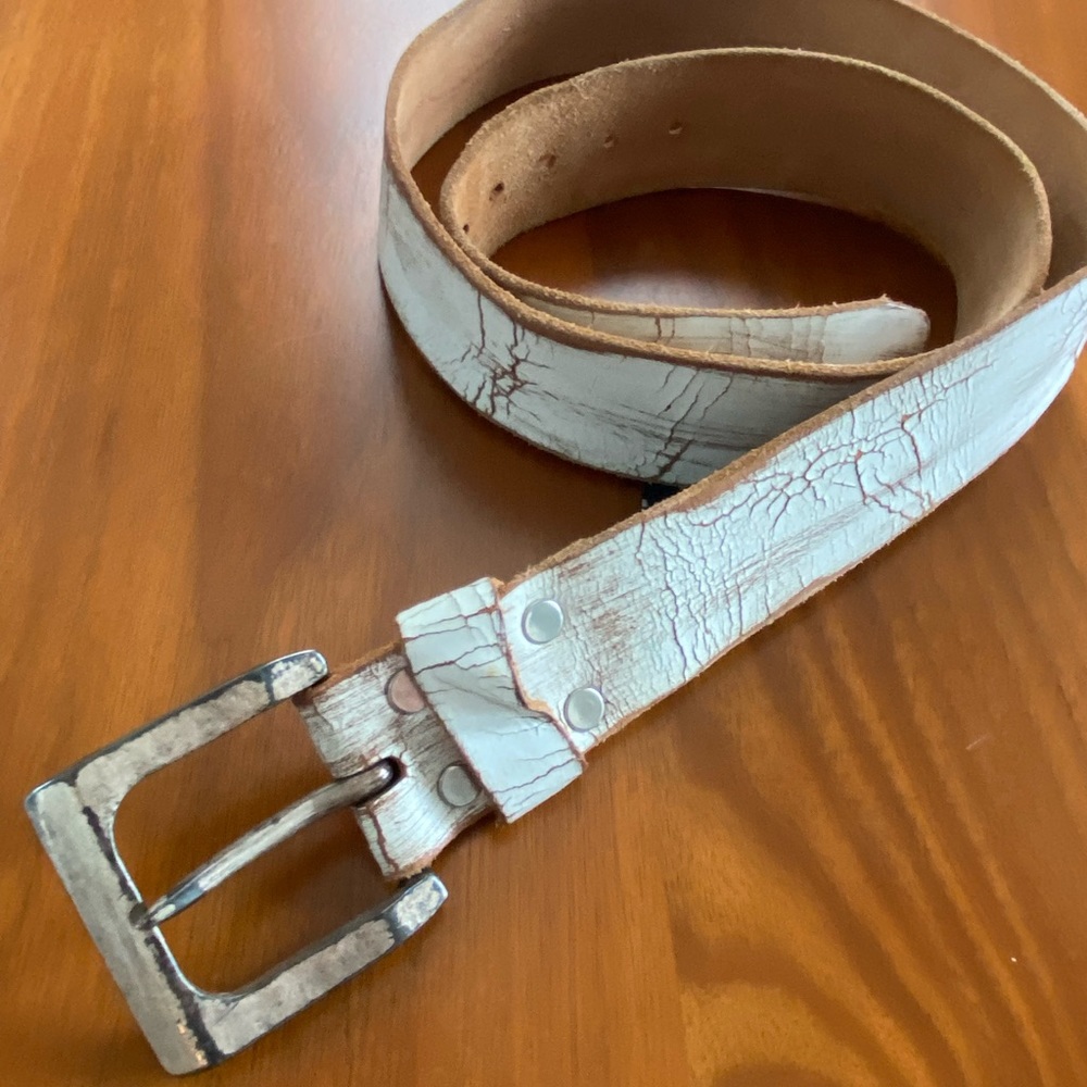 White and Brown Textured Leather Belt with Silver Buckle